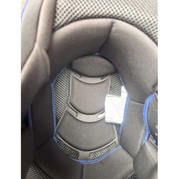 SIFIR KUTU ETİKLETLİ MAT SİYAH MOTORSİKLET KASKI