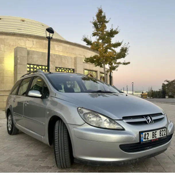 2004 PEJO 307 sw 270.000 km