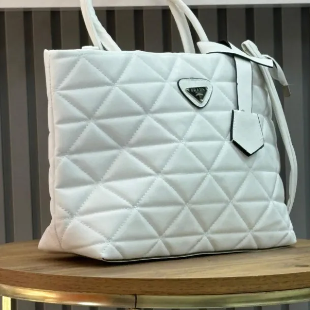 Prada Günlük Kullanım Bayan Çanta